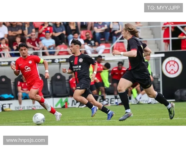 德国球迷文化再创新高,支持与团结成为新赛季表现稳健的主题 德国球迷文化再创新高,支持与团结成为新赛季表现稳健的主题