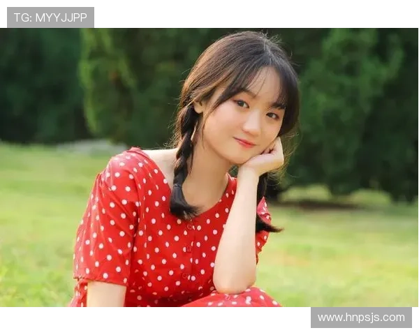 李冰洁训练间隙点外卖，身材跟比赛时判若两人，普通人真难想象这反差！